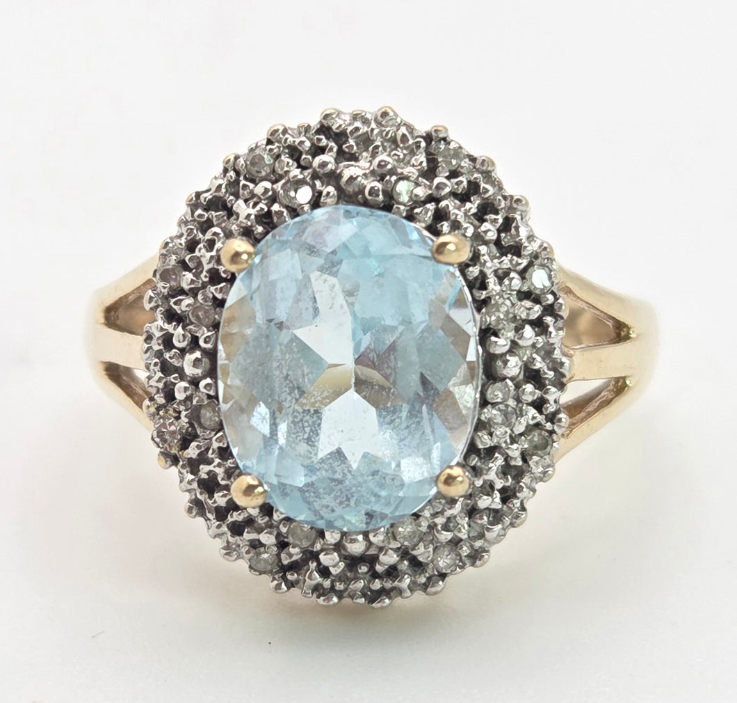 1764: Vintage: 9ct Gold Swiss Blue Topaz 16 Diamonds Diana Style Cluster Ring