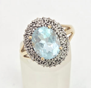 1764: Vintage: 9ct Gold Swiss Blue Topaz 16 Diamonds Diana Style Cluster Ring
