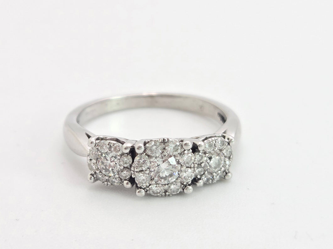 1869: Vintage: 9ct White Gold Diamonds Floral Trilogy Ring- natural sparkling beauty