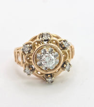 Cargar imagen en el visor de la galería, Vintage: 18ct  Gold Brilliant  &amp; Round Cut Natural Diamonds Cluster Ring
