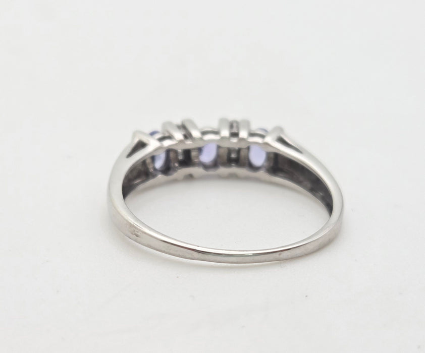 1892 Vintage: 14ct White Gold Tanzanite & Diamond Ring