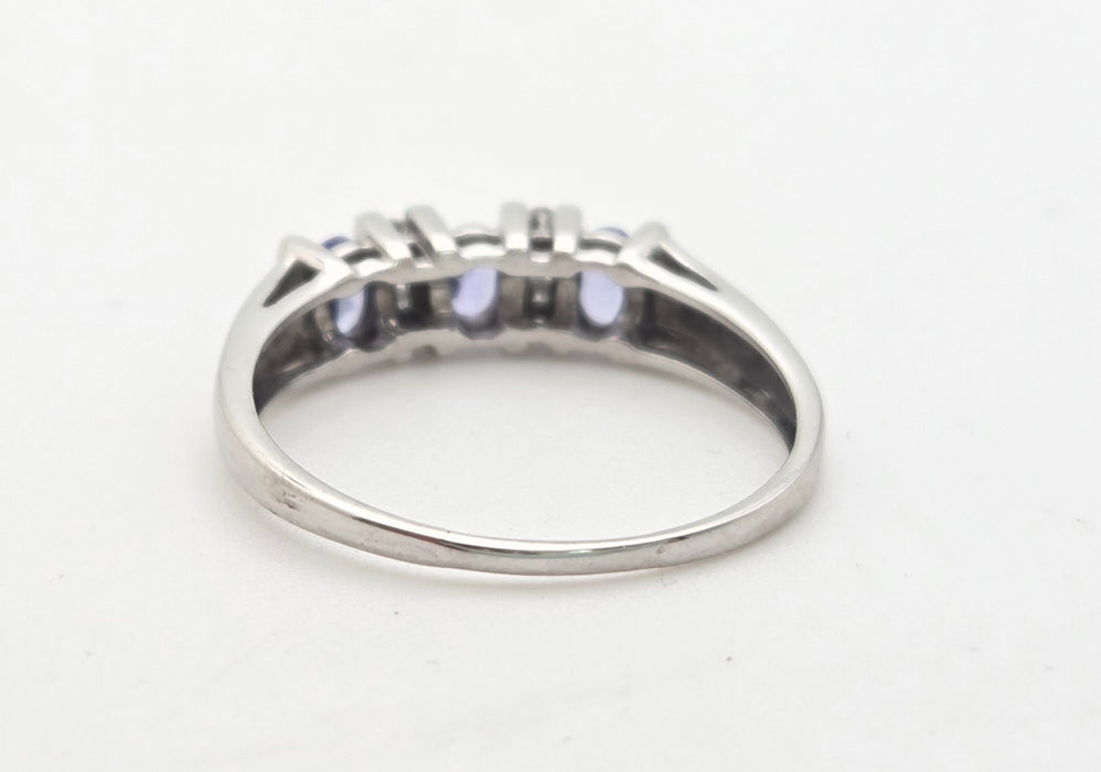 1892 Vintage: 14ct White Gold Tanzanite & Diamond Ring