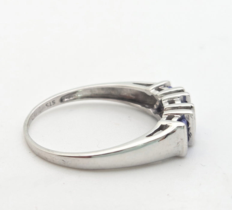 1892 Vintage: 14ct White Gold Tanzanite & Diamond Ring