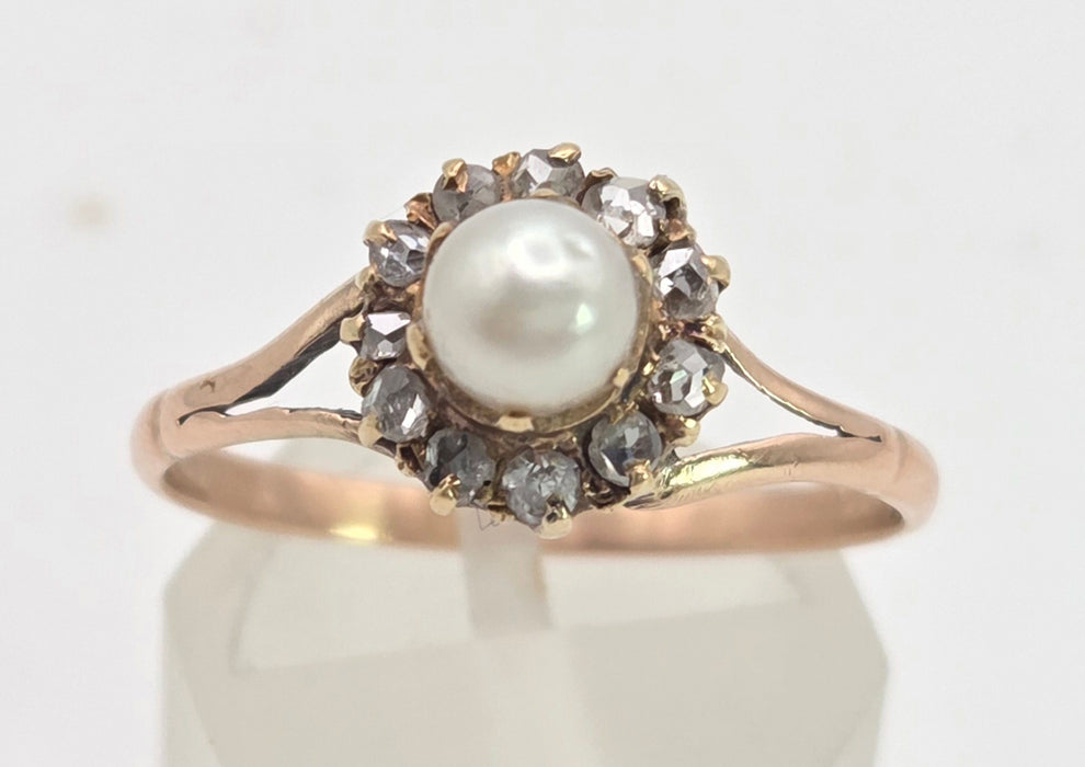 6445 Antique: 9ct Rose Gold Cultured Pearl 11 Natural Diamonds Dress Ring