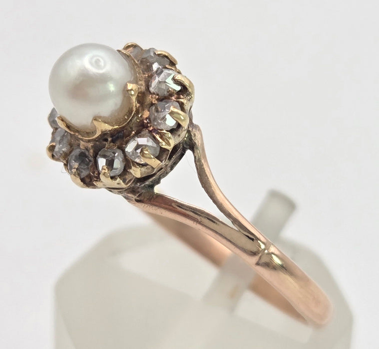 6445 Antique: 9ct Rose Gold Cultured Pearl 11 Natural Diamonds Dress Ring