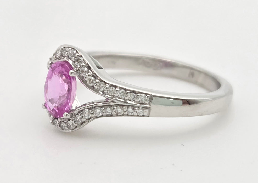 6447 Vintage: 18ct White Gold Pink Sapphire 36 Sparkling Natural Diamonds Dress Ring