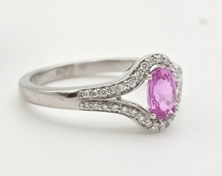 6447 Vintage: 18ct White Gold Pink Sapphire 36 Sparkling Natural Diamonds Dress Ring