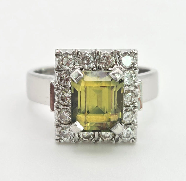 6448 Vintage: 18ct White Gold Yellow Sapphire {3.15ct) Diamonds Cocktail Ring