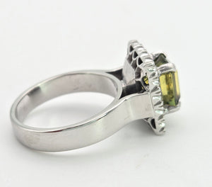 Vintage: 18ct White Gold Yellow Sapphire {3.15ct) Diamonds Cocktail Ring- Platinum Set