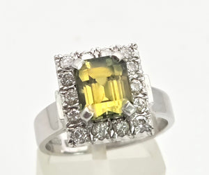 Vintage: 18ct White Gold Yellow Sapphire {3.15ct) Diamonds Cocktail Ring- Platinum Set