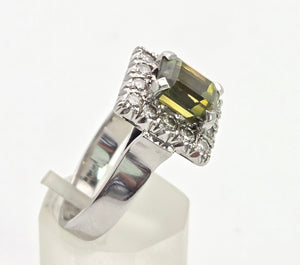 Vintage: 18ct White Gold Yellow Sapphire {3.15ct) Diamonds Cocktail Ring- Platinum Set