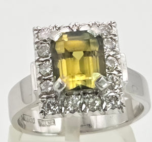 Vintage: 18ct White Gold Yellow Sapphire {3.15ct) Diamonds Cocktail Ring- Platinum Set