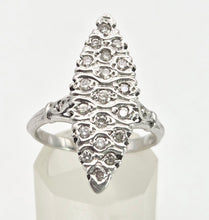 Cargar imagen en el visor de la galería, Vintage: 18ct White Gold Art Deco 12 Natural Diamonds {0.61ct} Navette Set  Ring
