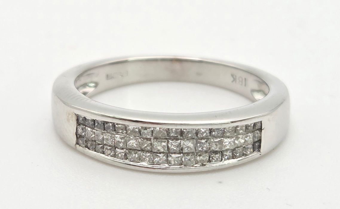 6450: Vintage: 18ct White Gold 48 Natural Diamonds Stacker/Half-Eternity Ring