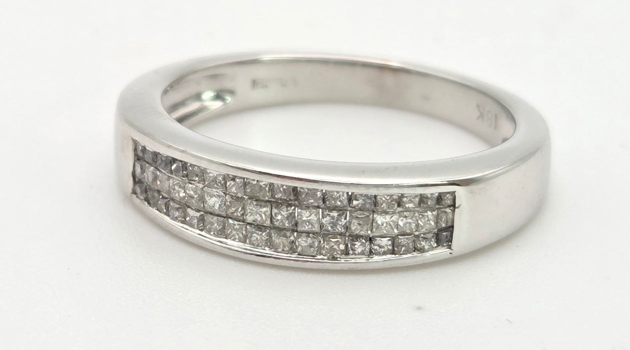 6450: Vintage: 18ct White Gold 48 Natural Diamonds Stacker/Half-Eternity Ring