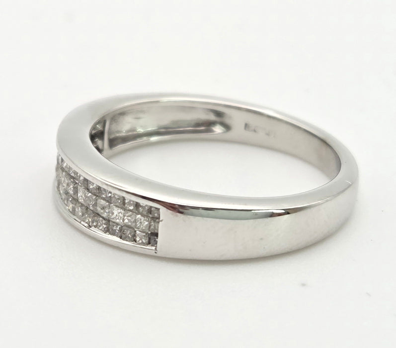 6450: Vintage: 18ct White Gold 48 Natural Diamonds Stacker/Half-Eternity Ring