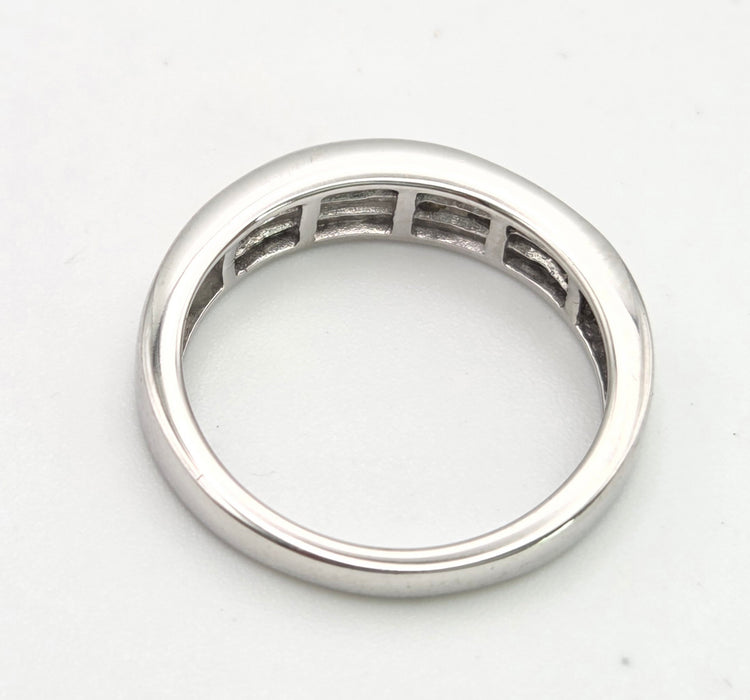 6450: Vintage: 18ct White Gold 48 Natural Diamonds Stacker/Half-Eternity Ring