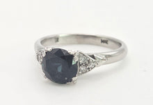 Load image into Gallery viewer, 2073: Vintage: 14ct White Gold French Blue Sapphire 6 Diamonds Trefoil Set Ring
