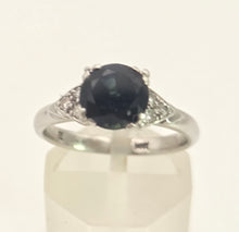 Load image into Gallery viewer, 2073: Vintage: 14ct White Gold French Blue Sapphire 6 Diamonds Trefoil Set Ring
