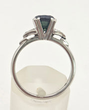 Load image into Gallery viewer, 2073: Vintage: 14ct White Gold French Blue Sapphire 6 Diamonds Trefoil Set Ring
