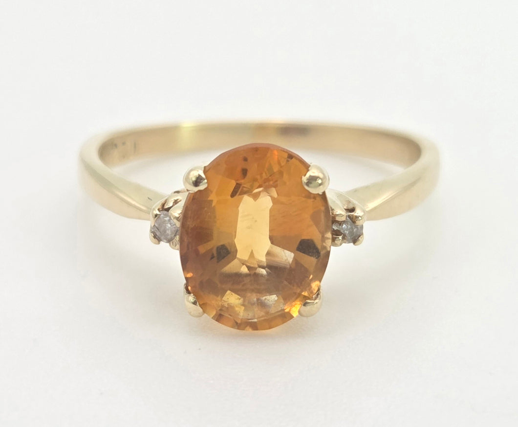 Vintage: 18ct Gold Vibrant Orange Citrine Diamonds Dress Ring