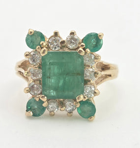 2085: Vintage; 14ct Gold Emeralds Diamonds Geometric Set Cocktail Ring- exquisite symmetry