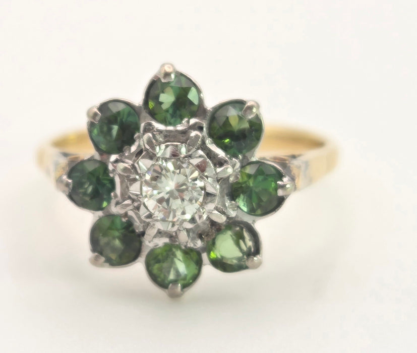 6453   Vintage; 18ct Gold Peridots Diamond Flower Head Ring- Sparkling beauty