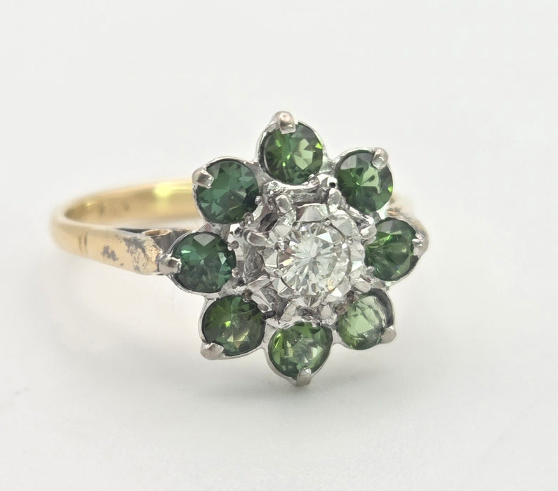 6453   Vintage; 18ct Gold Peridots Diamond Flower Head Ring- Sparkling beauty