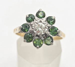 2102:   Vintage; 18ct Gold Peridots Diamond Flower Head Ring- Sparkling beauty