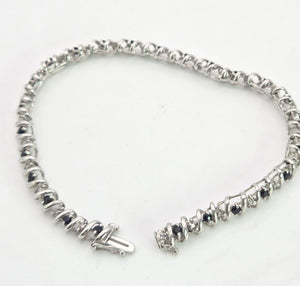 2111: Vintage: 9ct White Gold Blue Sapphires Diamonds Tennis Bracelet (18cm)- Very pretty
