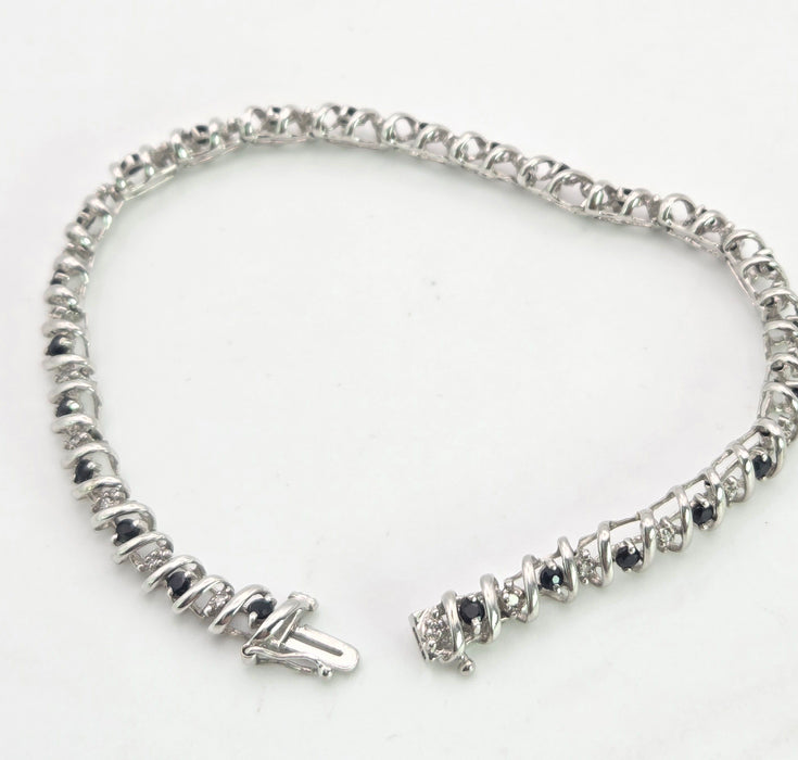 6454: Vintage: 9ct White Gold Blue Sapphires Diamonds Tennis Bracelet (18cm)