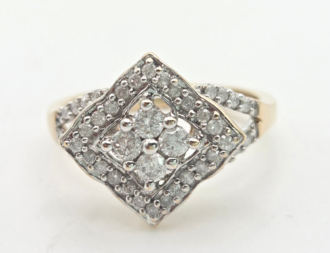 2311: Vintage 9ct Gold Natural Diamonds Geometric Set Ring