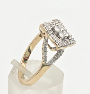 2311: Vintage 9ct Gold Natural Diamonds Geometric Set Ring