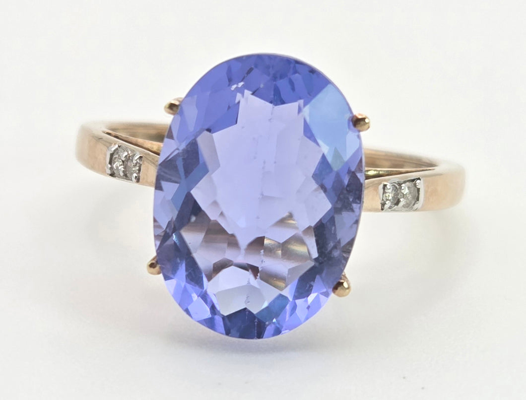 Vintage: 9ct Gold Large Fluorite Natural Diamonds Cocktail Ring
