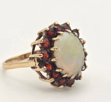 Cargar imagen en el visor de la galería, Vintage: Classic 9ct Gold White Opal 14 Red Garnets Flower Head Ring

