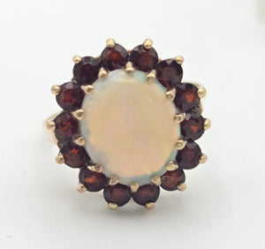 Vintage: Classic 9ct Gold White Opal 14 Red Garnets Flower Head Ring