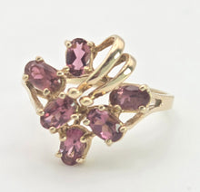 Cargar imagen en el visor de la galería, Vintage Abstract 9ct Gold Rubellites Cluster Ring- Remarkable
