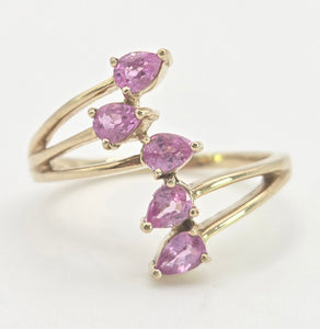 2349: Vintage; 9ct Gold Abstract Pink Sapphires Statement Ring- LUSH