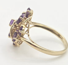 Cargar imagen en el visor de la galería, Vintage: 9ct Gold Lilac Amethysts Diamonds Floral Cluster Cocktail Ring
