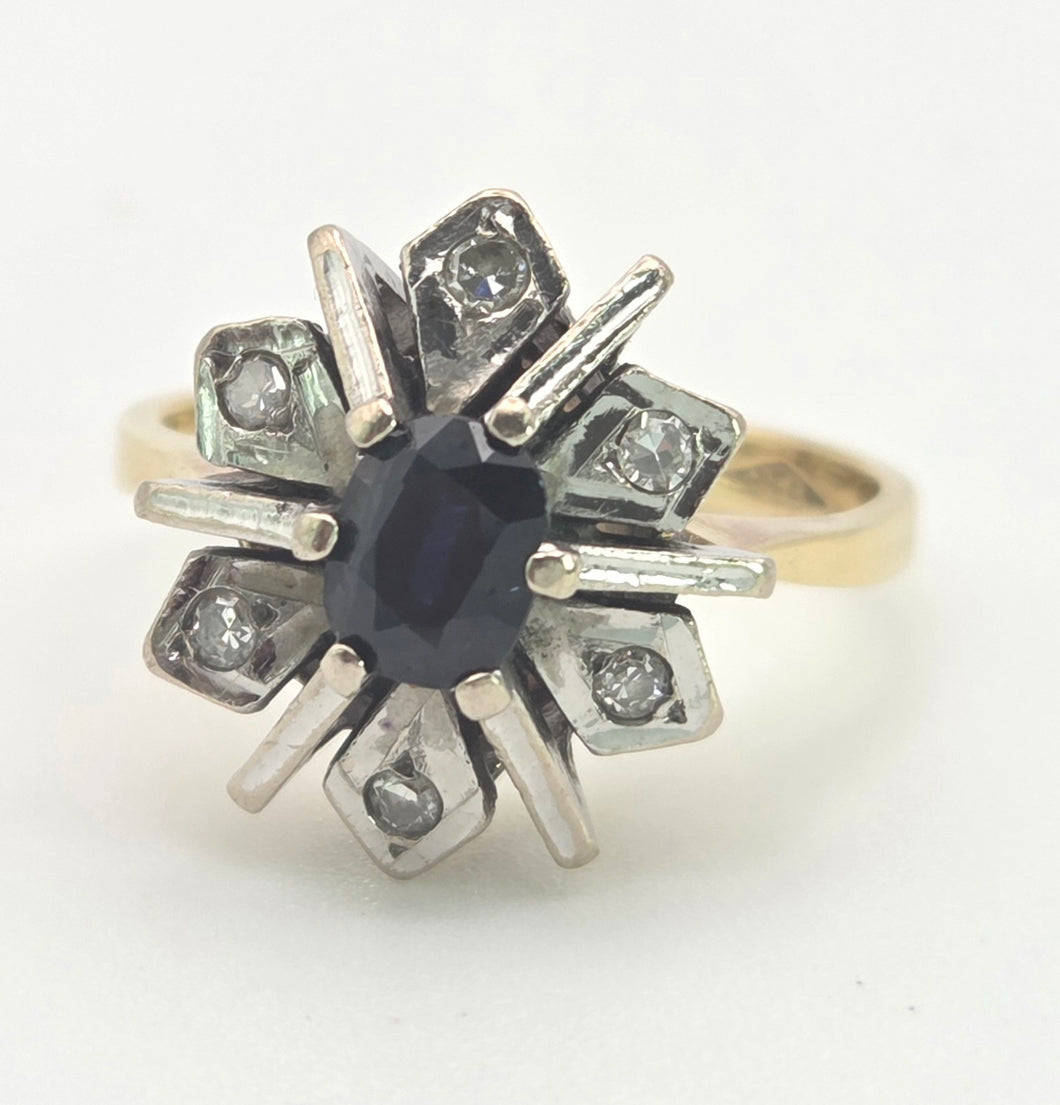 Vintage: 18ct Gold Blue Sapphire Diamonds Flower Head Ring - From 1977