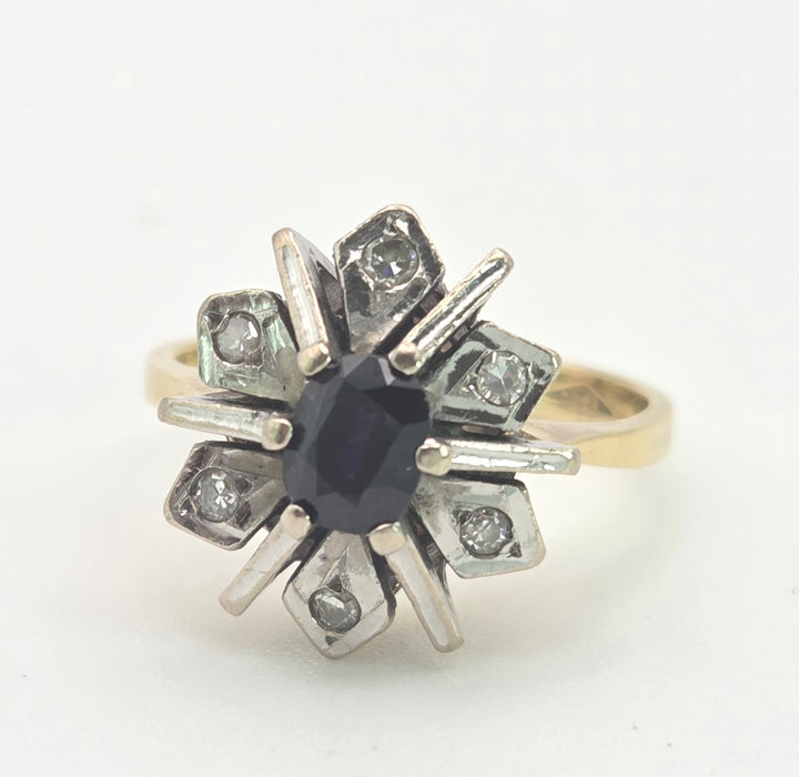 Vintage: 18ct Gold Blue Sapphire Diamonds Flower Head Ring - From 1977