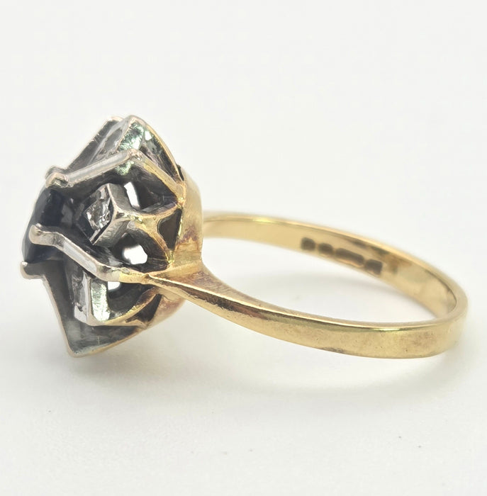 Vintage: 18ct Gold Blue Sapphire Diamonds Flower Head Ring - From 1977