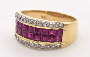 2339: Vintage: 18ct Gold Rubies Diamonds Dress Ring- Vibrant Rubies Sparkling Diamonds
