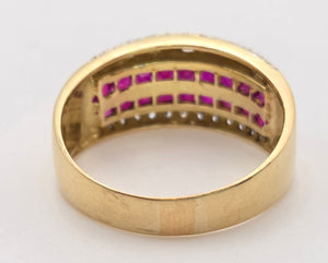 2339: Vintage: 18ct Gold Rubies Diamonds Dress Ring- Vibrant Rubies Sparkling Diamonds