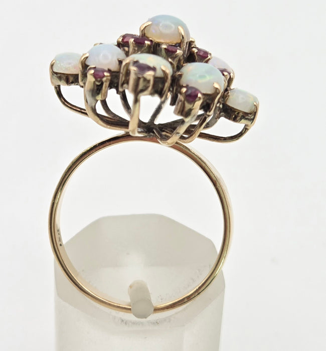 6466: Vintage:18ct Gold 9 Opals 14 Garnets Geometric Cocktail Ring