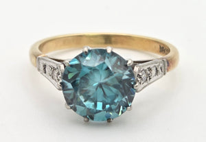 2248 Vintage 18ct Gold Round Cut Blue Zircon (4.25ct)  Diamonds 3-Stone Ring