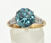 Load image into Gallery viewer, 2248 Vintage 18ct Gold Round Cut Blue Zircon (4.25ct)  Diamonds 3-Stone Ring
