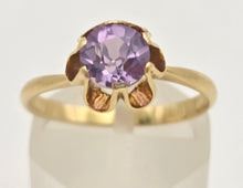 Load image into Gallery viewer, Vintage: Rare 18ct Gold Lilac Sapphire Single Stone Ring
