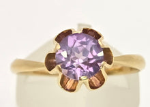 Load image into Gallery viewer, Vintage: Rare 18ct Gold Lilac Sapphire Single Stone Ring
