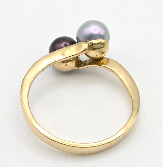 6477 Vintage: 18ct Gold Tahitian Pearls Crossover Ring